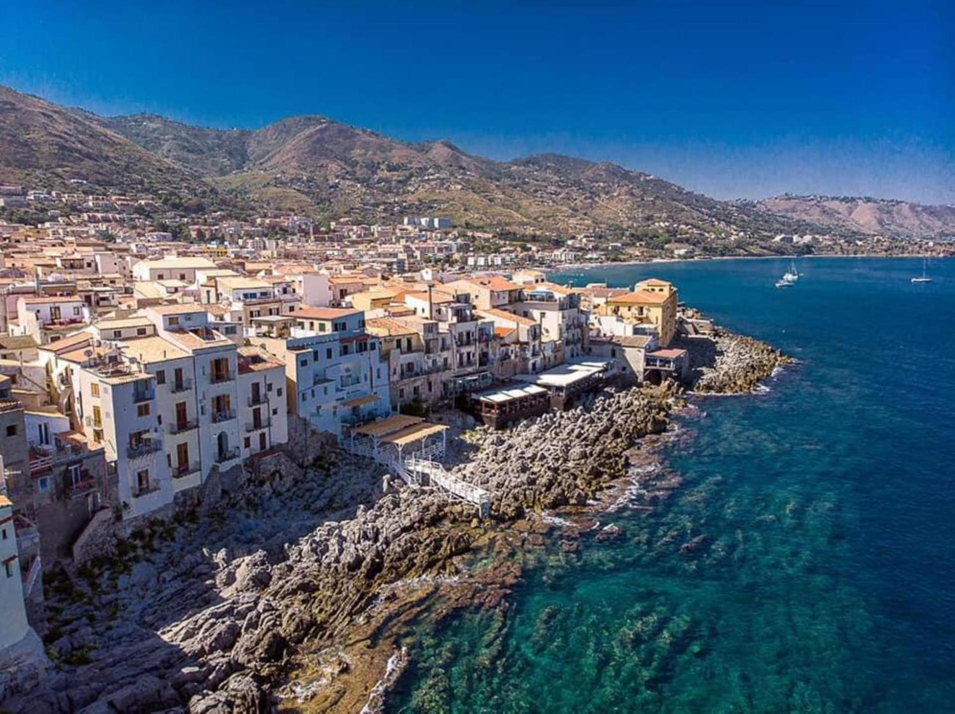 Aurora House Suite Cefalu Bagian luar foto